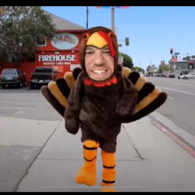 Superintendent praises students in funny Thanksgiving video brief